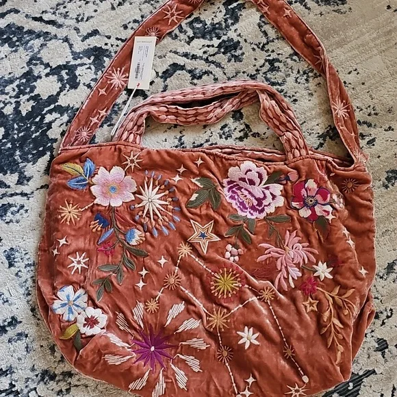 Johnny Was Celestin Velvet Tote  - Rare - EUC -  Price Firm - Picture 9 of 17